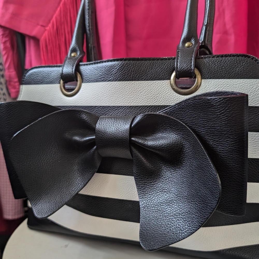 Betsey Johnson Black and White Striped Satchel - Picture 2 of 16